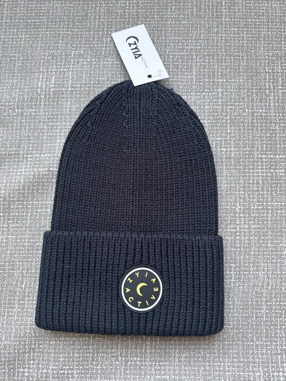 Zyia Active Black Gady Valley Beanie NWT Ribbed Knit Logo Cuffed Hat